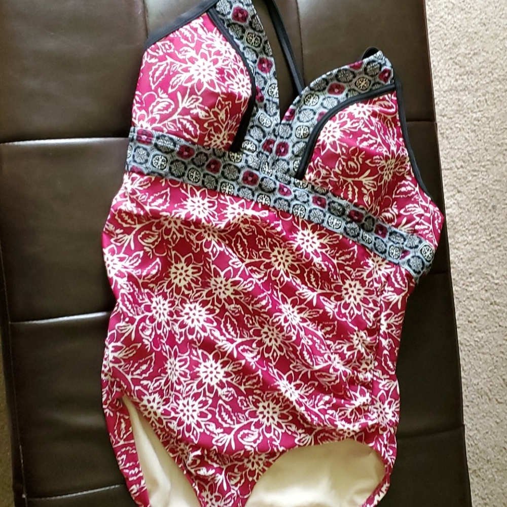 Merona Medium One Piece Swimsuit